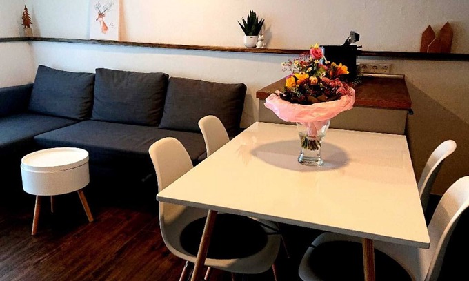 Kenzingen Apartment | Vacations in hedge country