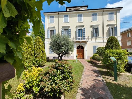 Buon Pastore-Sant'Agnese-San Damaso Apartment | Vaciglio Suite