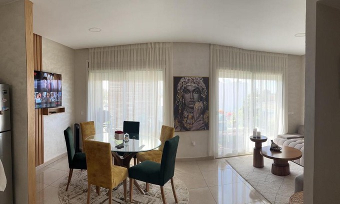 Bouznika Apartment | Vague Bleue chez Makuja Home