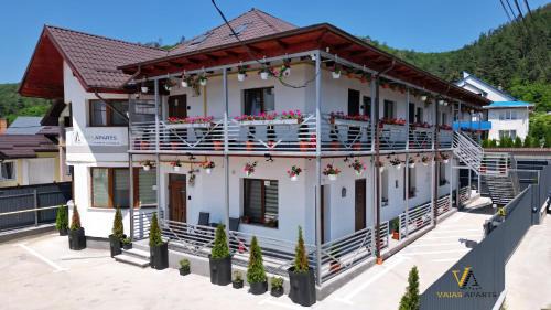 Tirgu Neamt Apartment | VAiAs Aparts