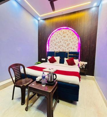 Ayodhya Hotel | Vaidik Vedaas Villa Ayodhya- Ram Paidi