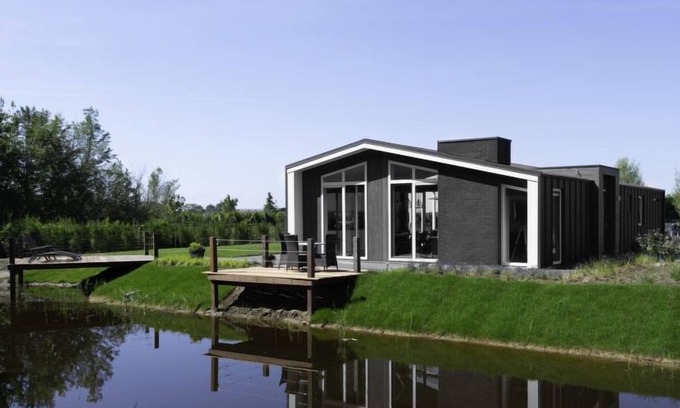 Wemeldinge House | Vakantiehuis Ruisweg 109 by Interhome