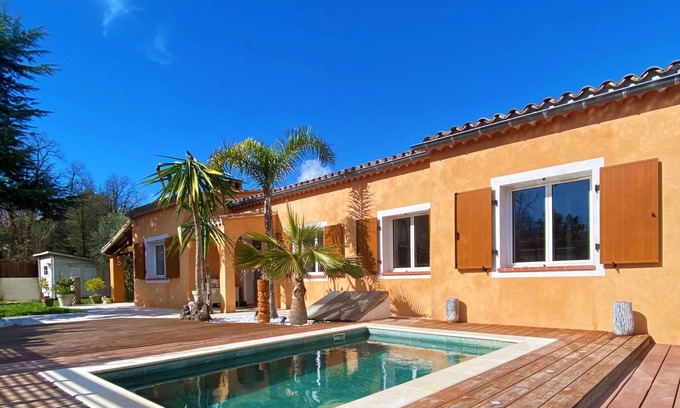 Valbonne Villa | Valbonne, detached 3-bedroom villa with pool and barbecue