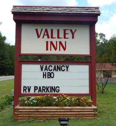 Pine Mountain Valley Hotel | Valley Inn - Hamilton Ga