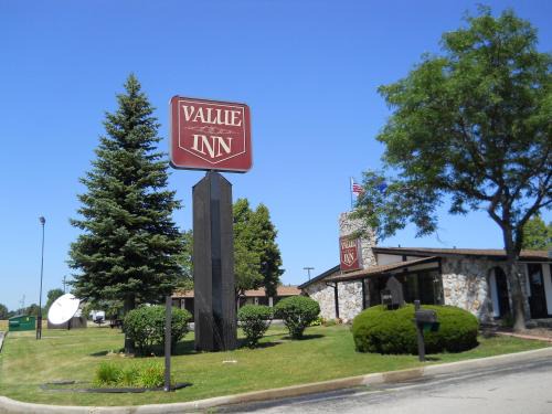 Oak Creek Hotel | Value Inn Motel - Milwaukee Airport South