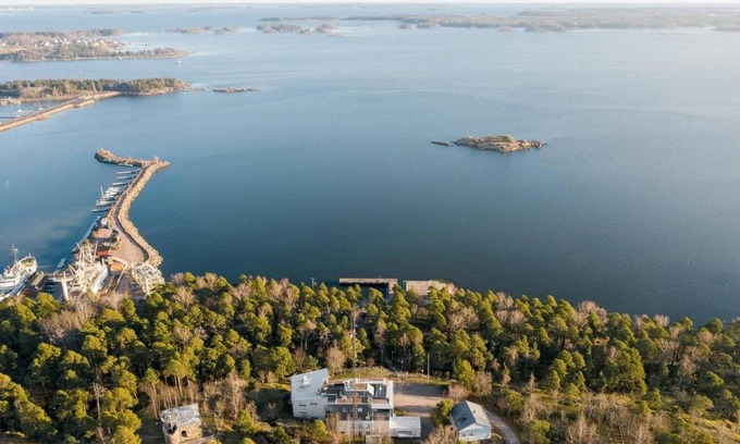 Kotka Hotel | Vanha-Merivartioasema