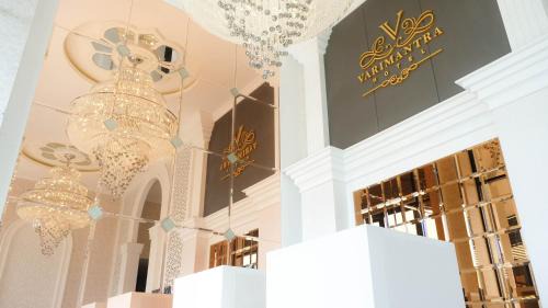 Salaya Hotel | VARIMANTRA HOTEL