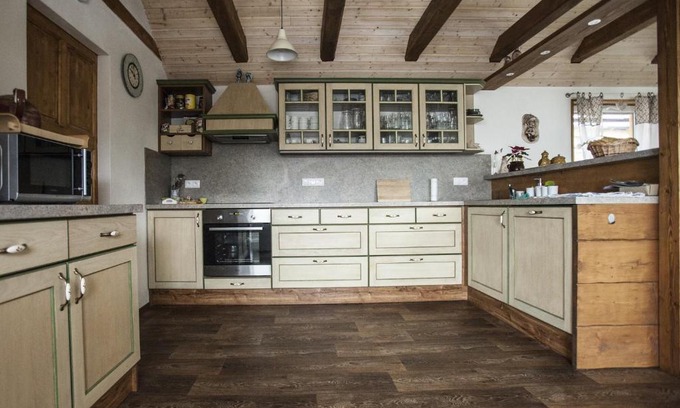 Zlata Olesnice House | Ve Stodole