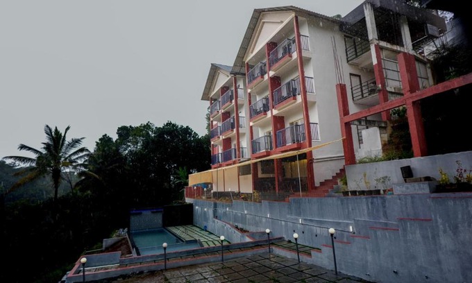 Nullatanni Hotel | Velvet Vista Munnar
