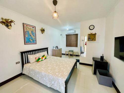 Tagaytay Apartment | Venice Unit Tagaytay Netflix/Wifi/Parking