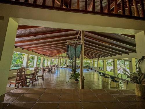 Dos Brazos Hotel | Ventanas en Corcovado