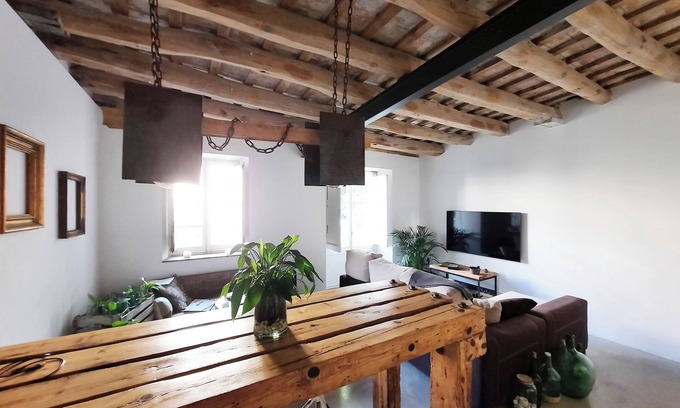 Vilanova I la Geltru Apartment | Verdadero Loft Vintage en el Centro de la Ciudad