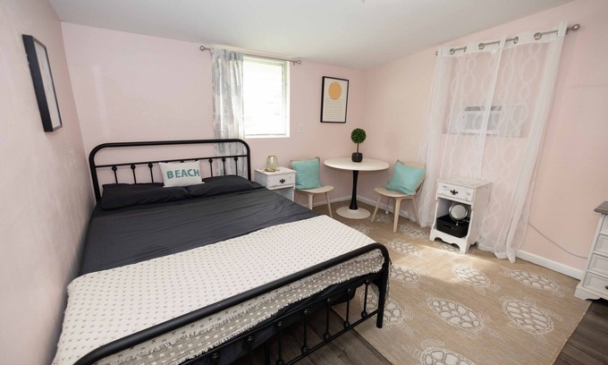 Rock Ridge Apartment | Vero beach suite! 1bedroom available now! Big Sale!