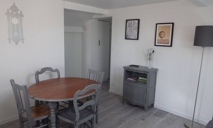 Saint-Louis Apartment | Versailles -Apartment 2 steps from the castle in the historic center
