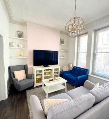 Bournemouth City Centre Apartment | Verulam Palms - Private Garden & Parking