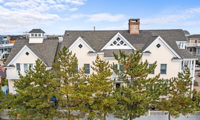 Point Pleasant Beach House | VERY BEAUTIFUL, CUSTOM DESIGNED-CREATED-BUILT LUXURY HOME! PRIVATE BEACH!