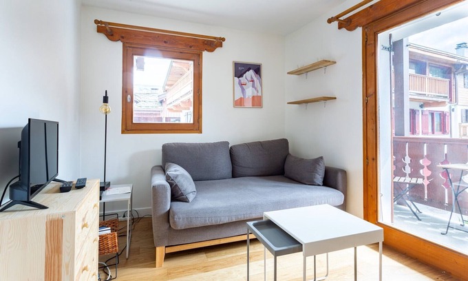 Le Praz Apartment | Very Bright Cocoon With Balcony Near The Slopes