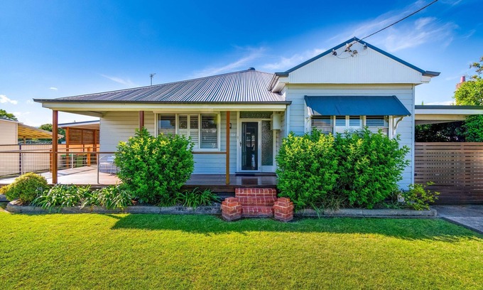 Cessnock House | Very comfortable, spacious home.