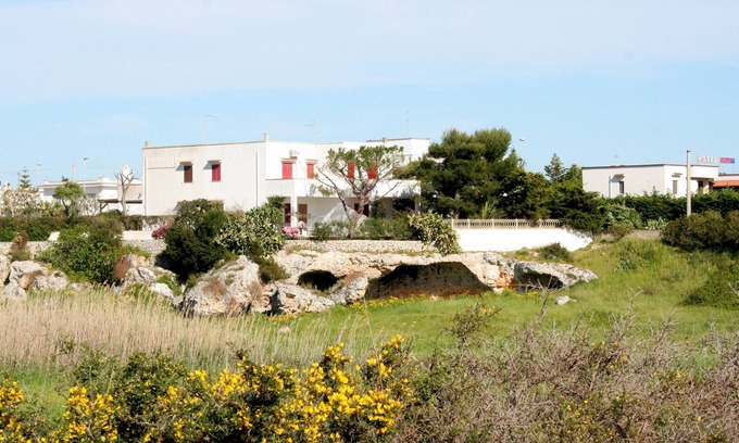 Torre Santa Sabina House | Very neat terraced house by the sea, ideal for families and couples in a quiet location
