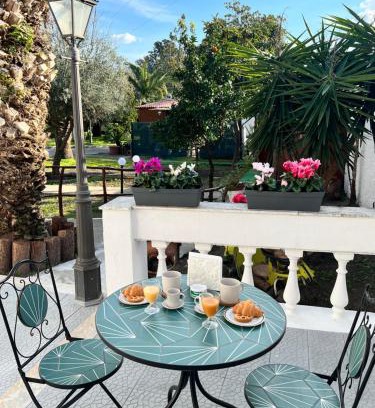 Ercolano Bed & Breakfast | VesuvioSerenityRoom