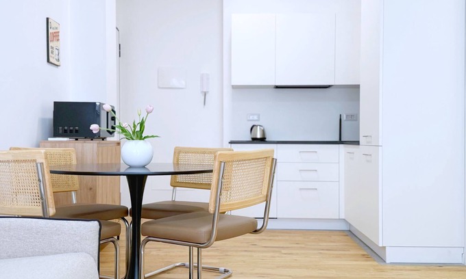 Turro Apartment | Viale Monza A Suite - Bilo grande - 15 min dal Duomo