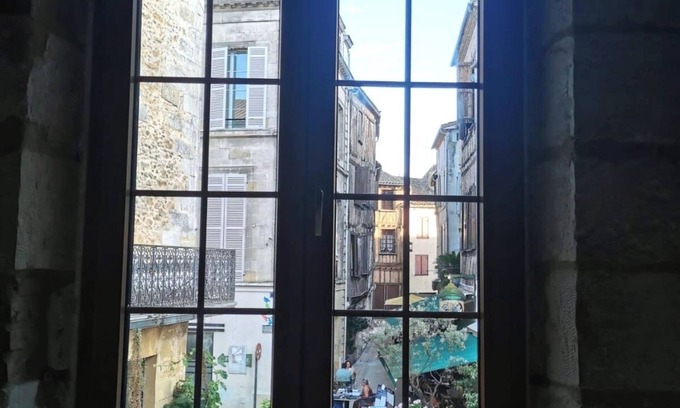 Bergerac Apartment | Vibrant 1-Bedroom Apartment in the Lively Historic Center of Bergerac