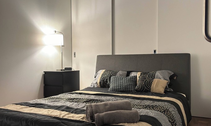 Downtown Winnipeg Apartment | Vibrant 2BR in Downtown w/d Gym