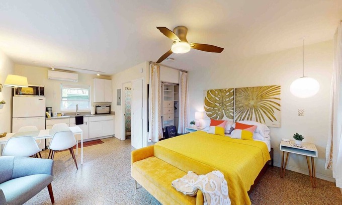 St. Pete Beach Apartment | Vibrant Beach Studio #1-more units also available