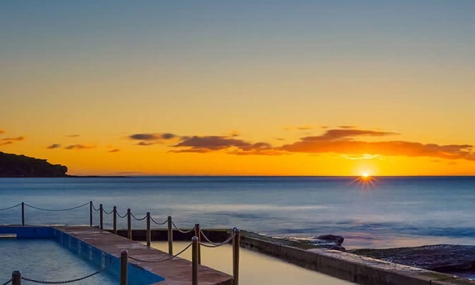 Freshwater Apartment | Vibrant Beachside Retreat 2BR Unit in Freshwater
