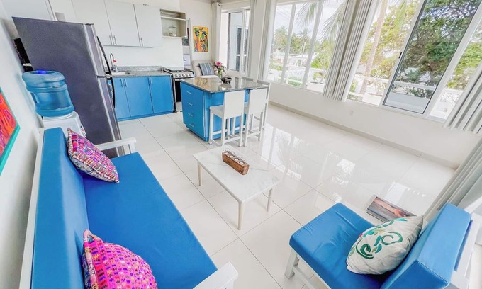 Chelem Apartment | VIDA Chelem-VISTA has amazing views from every room and the rooftop pergola
