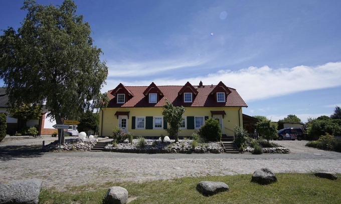 Neddesitz Apartment | Viel Natur und Idyllische Umgebung - Ferienhaus Honigtopf Fewo Bernstein - Ferienhaus Honigtopf