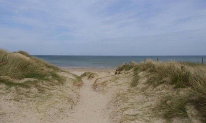 Vierville Cottage | Vierville - Near Utah Beach - house 5 people - 3 bedrooms.