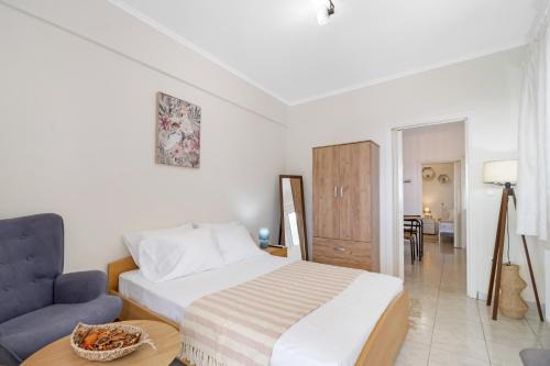 Vournikas Apartment | View of the Ionian Sea, Vournikas