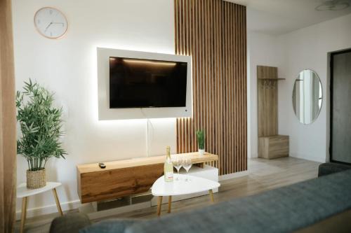 Floresti Apartment | Viktor's place