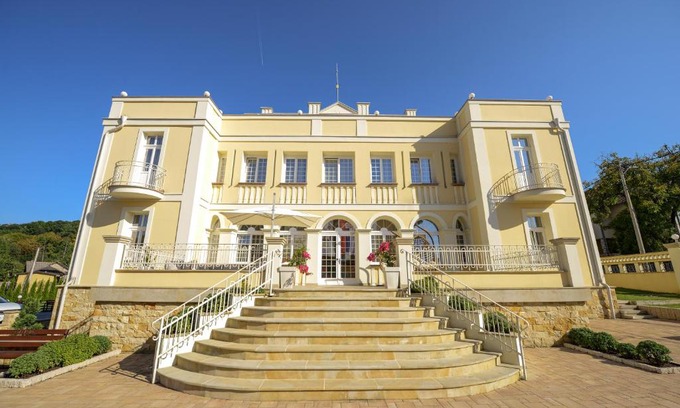 Vrnjacka Banja Apartment | Vila Palas