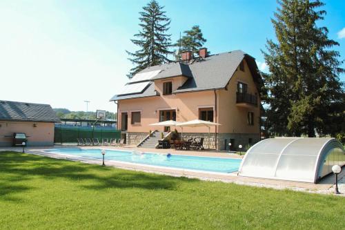 Mikulovice Villa | Vila u lesa - Mikulovice