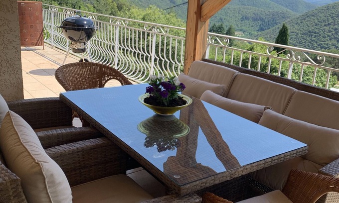 Saint-Andre-de-Majencoules Villa | villa Cevennes mountains with heated private pool