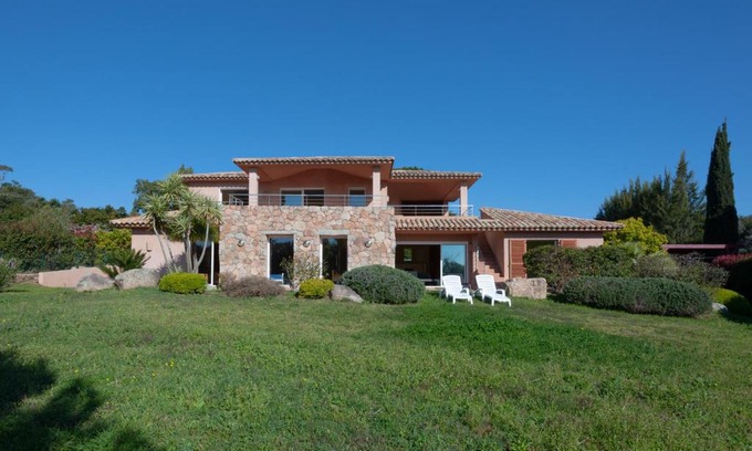 Cirendinu Villa | Villa Capicciola N 23