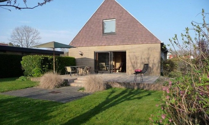 Witte Burg Villa | Villa 1.5km from the sea, between dunes and woods 7 ares large south-facing terrace - 3 bikes