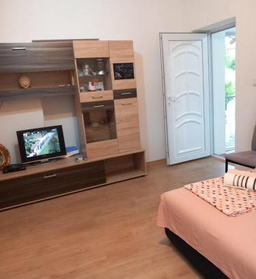 Gevgelija Apartment | Villa 17