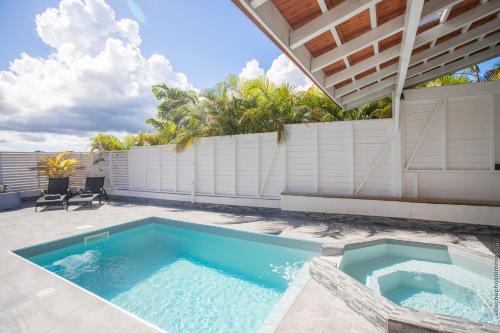 Gros-Morne House | Villa 2 chambres, Jacuzzi et Piscine