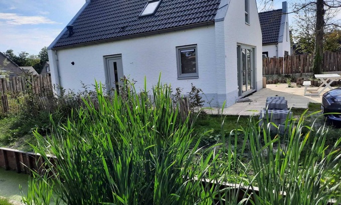 Sint Maarten Villa | Villa 6, 5km from the beach, swimming pool, playground.