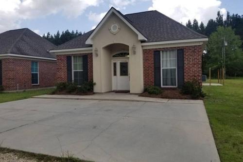 Pine Grove Apartment | Villa 8