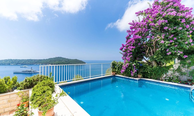 Municipality of Dubrovnik Villa | Villa Adrian - Six Bedroom Villa with Swimming pool and Sea View