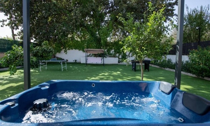 Prines Villa | Villa Alex 4bedrooms, private pool and jacuzzi
