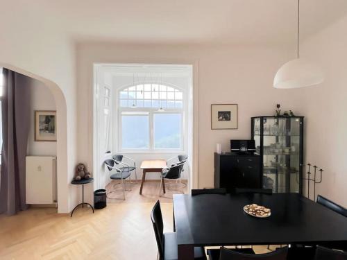 Semmering Apartment | Villa AlexanderCharmante Wohnung mit Bergblick, Villa Alexander