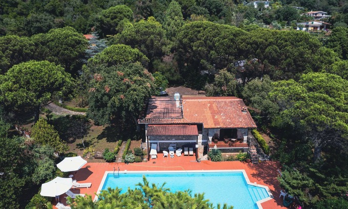 Capitello Villa | Villa Angela with pool and sea view