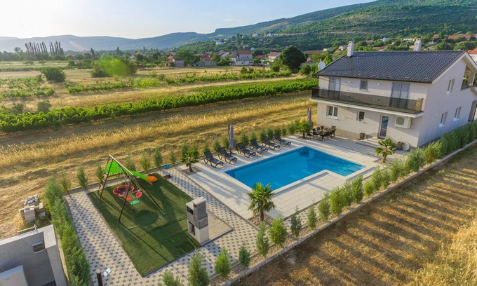 Imotski Villa | Villa Antea - privat heated pool, brand new villa, relaxing, rural near sea