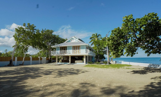 Punta Rucia Villa | Villa Arena Beach Front 🌟Best in Punta Rucia