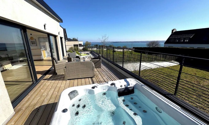 Carantec Villa | Villa Armor - Sea view and Spa